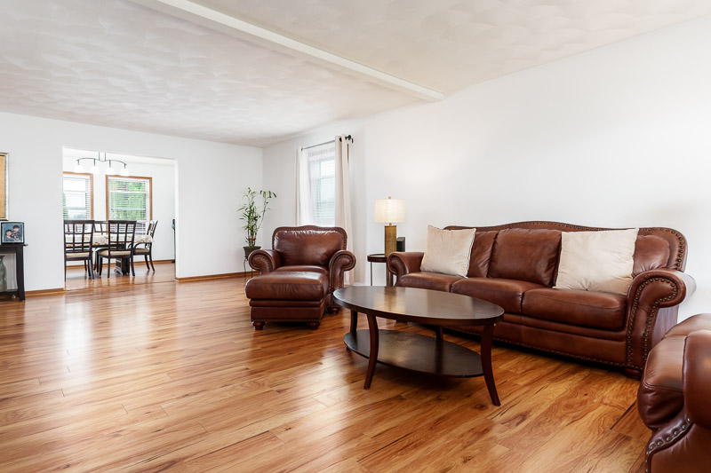 2957Vaugndale-13