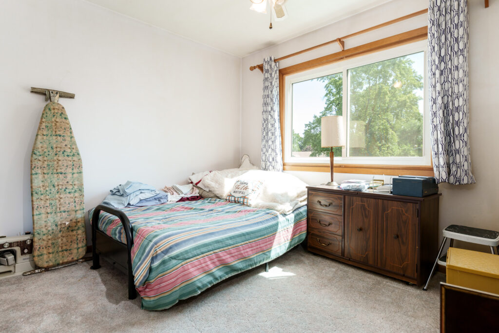 2402Pioneer-26