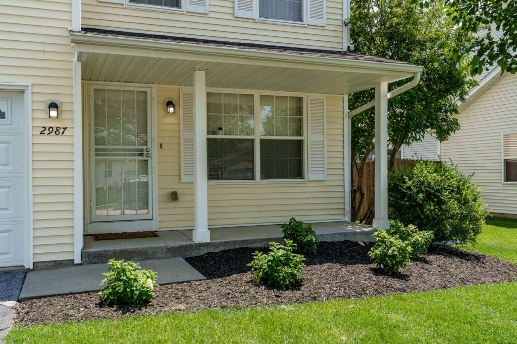 2987Vaughndale-04