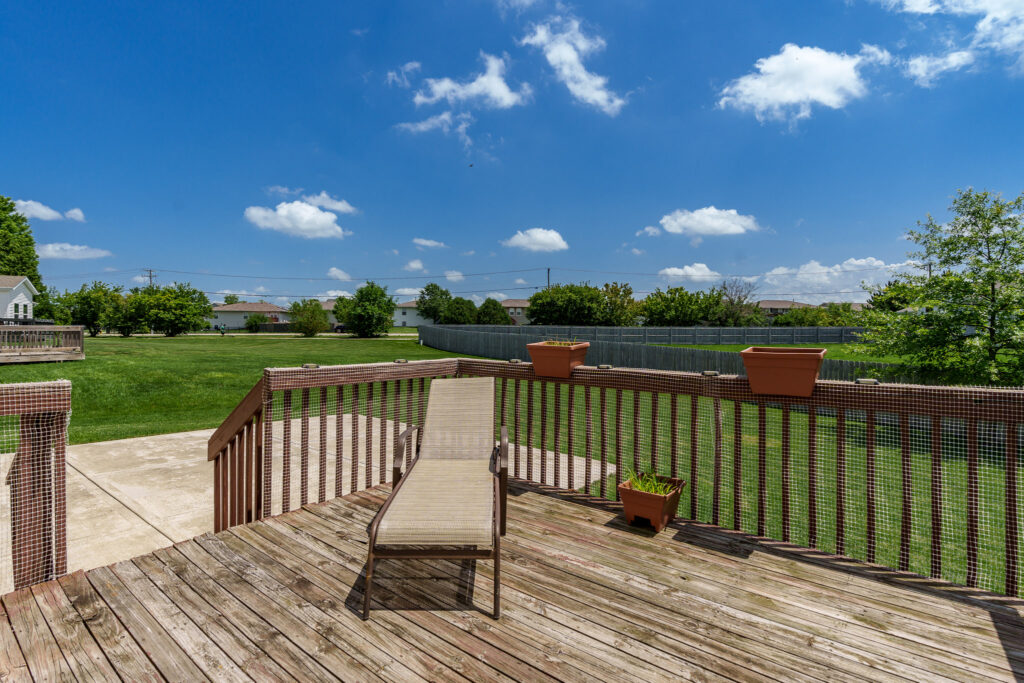 2987Vaughndale-11