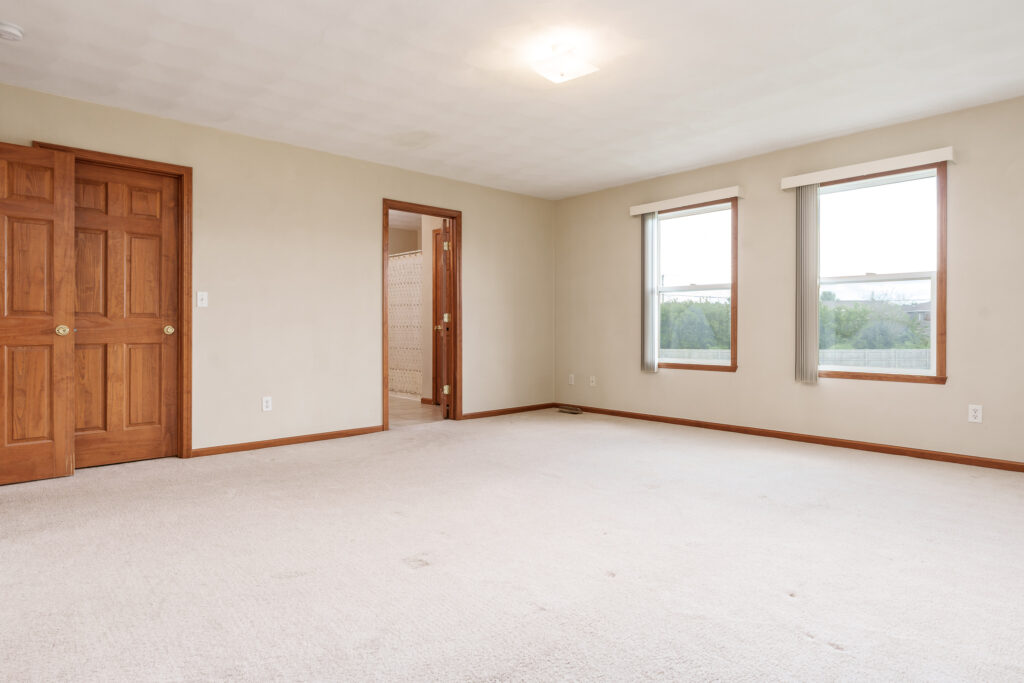 2987Vaughndale-36