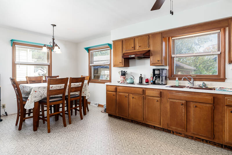 205Goodhue-18